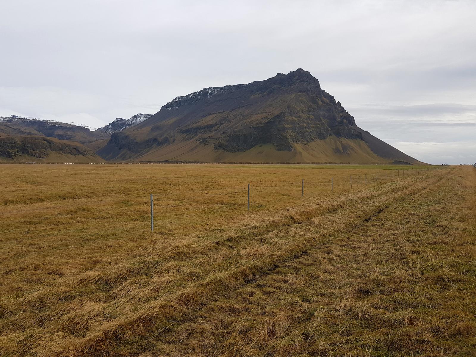Seljalandsfoss to Skogafoss